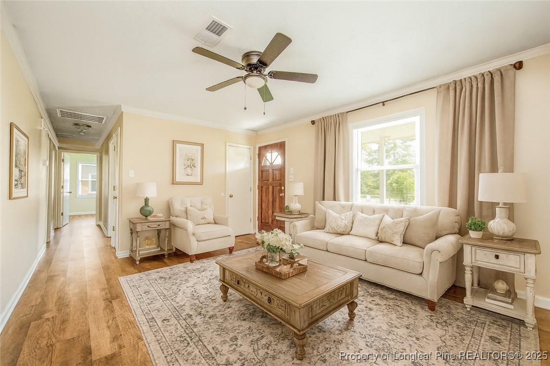 5929 Spinner Road Hope Mills, NC 28348 - Photo 3 of 31 Gallery Image 3