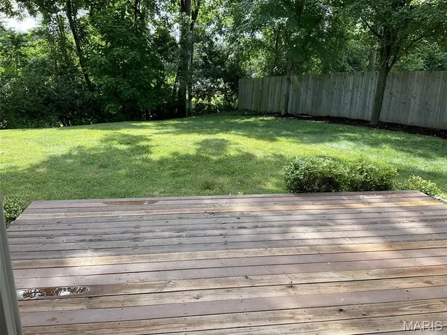 $2,900 | 8423 Louwen Drive, Clayton, MO 63105