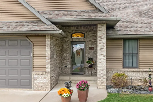 $385,000 | N2369 Fairway View Lane, Unit 6, Wautoma, WI 54982