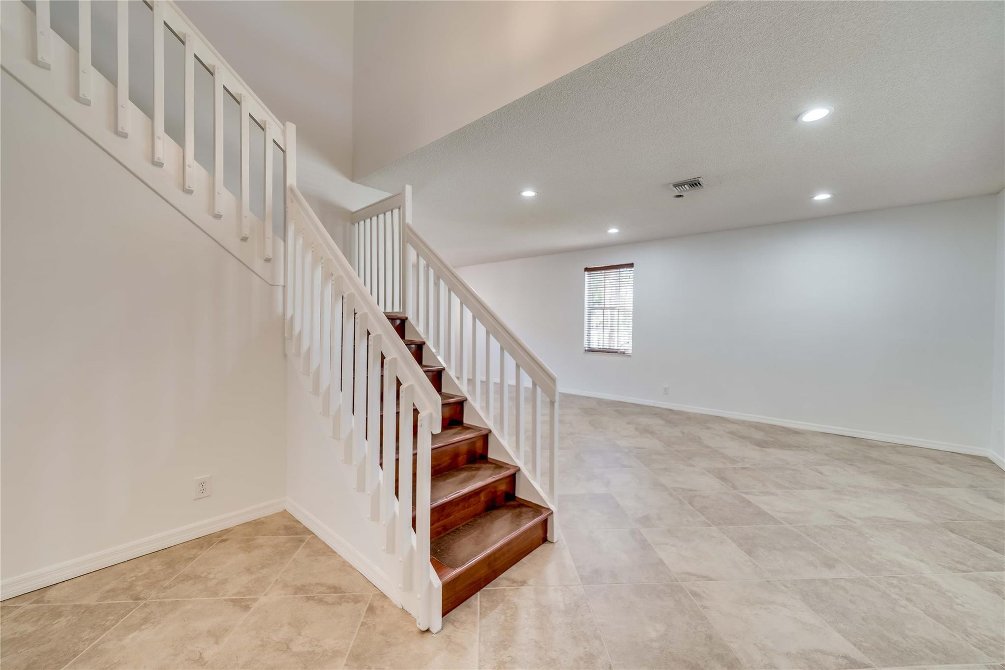 550 Slippery Rock Road Weston, FL 33327 - Photo 13 of 39 Photo 13