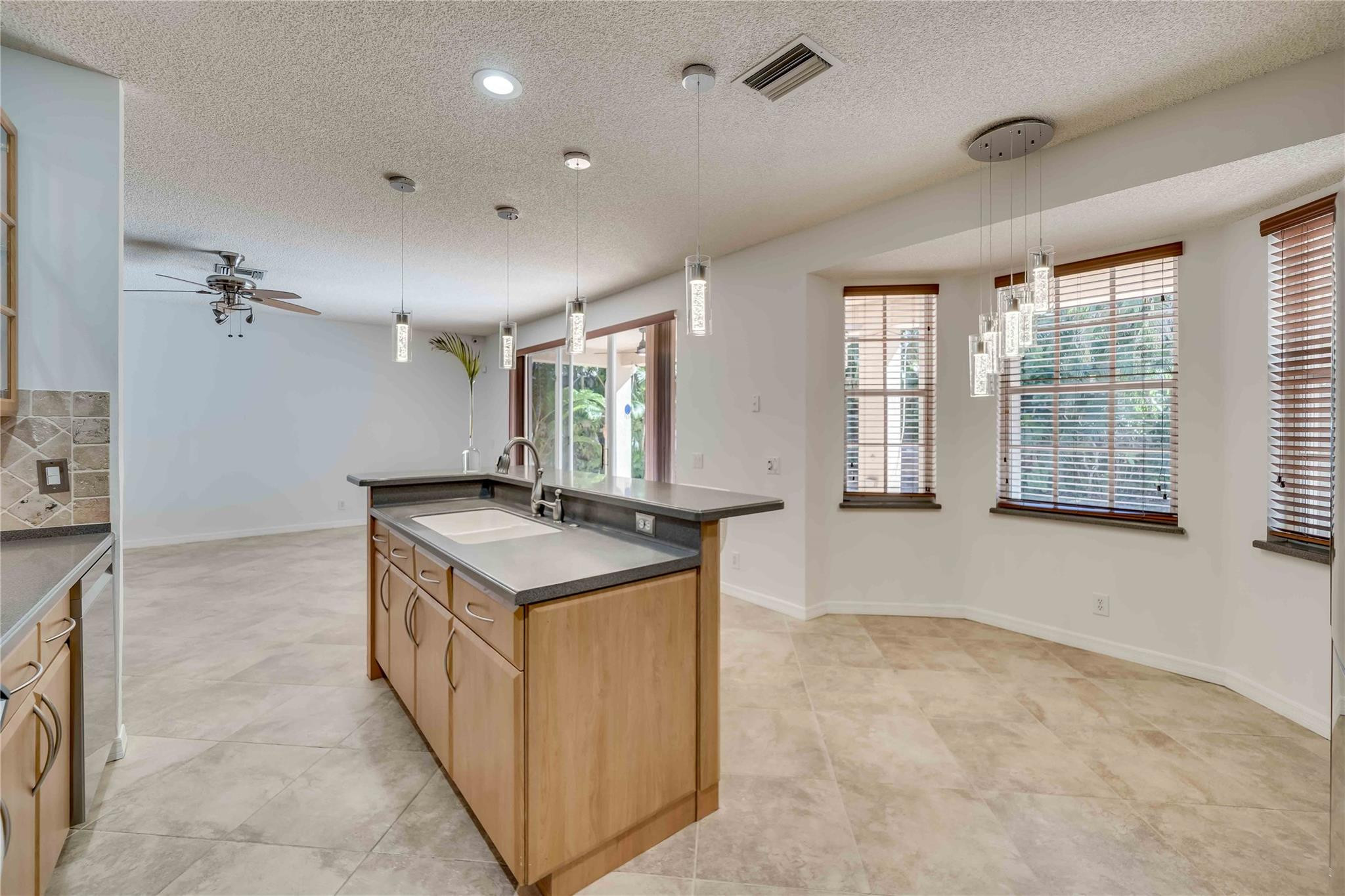 550 Slippery Rock Road Weston, FL 33327 - Photo 18 of 39 Photo 18