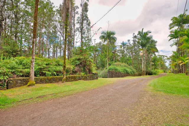 a view of a basketball court