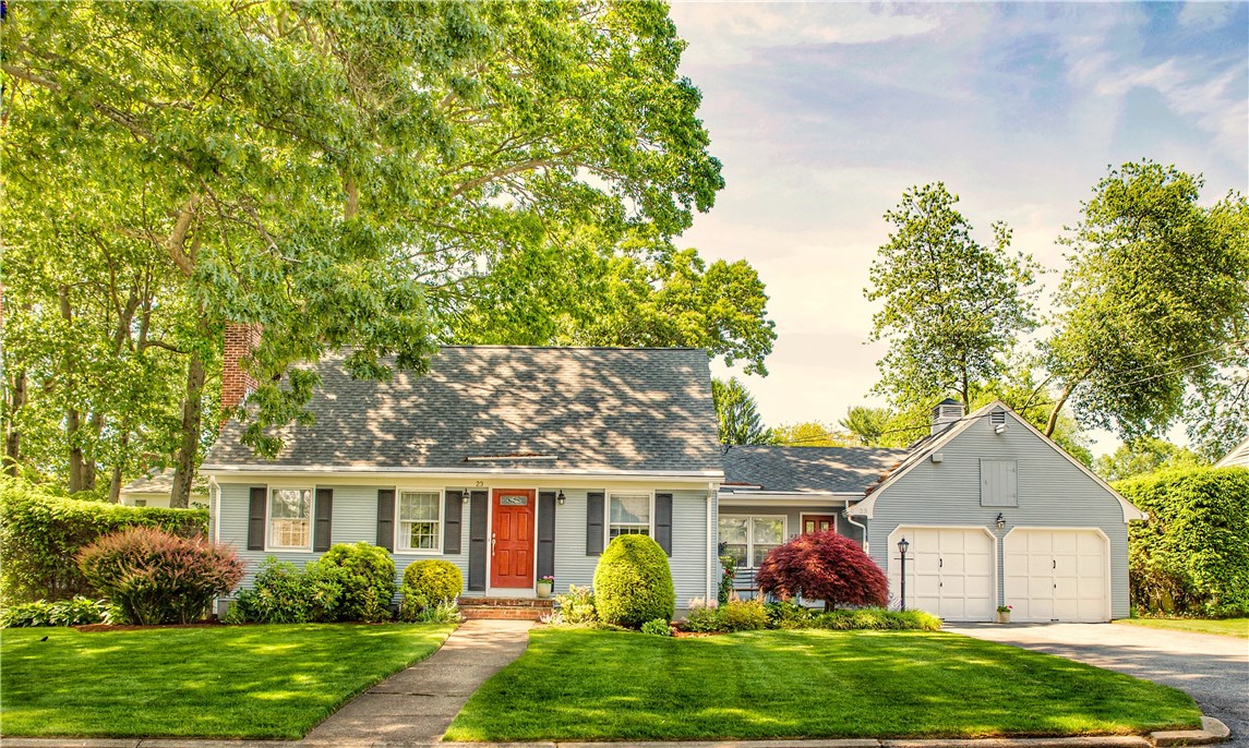 23 West Bel Air Road Cranston, RI 02920 - Photo 1 of 26 Gallery Image 1