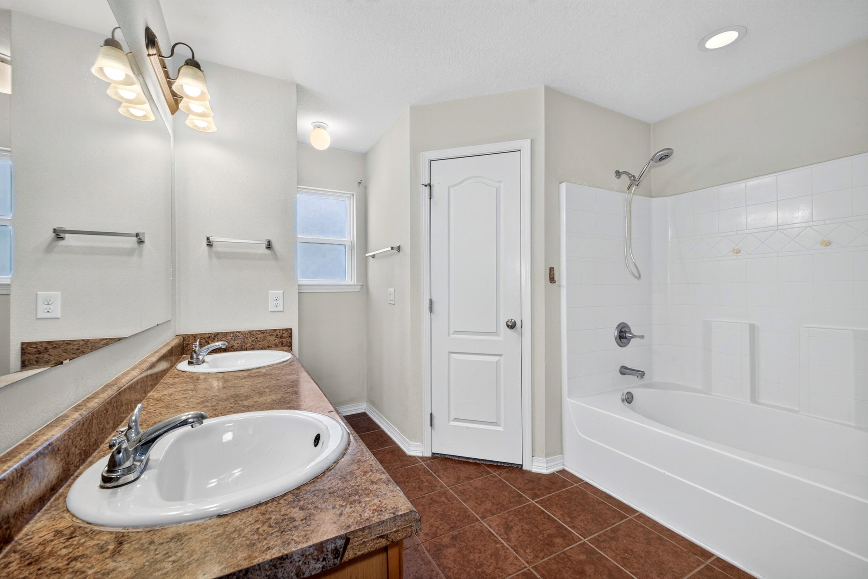 2370 Duncan Ridge Drive Navarre, FL 32566 - Photo 24 of 34 Gallery Image 24