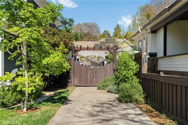 $425,000 | 1157 Broadway Street, Chico, CA 95928