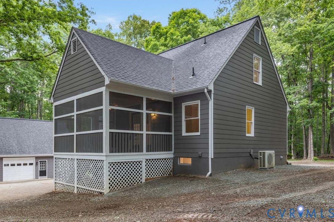 2789 Three Bridge Road Powhatan, VA 23139 - Photo 8 of 65