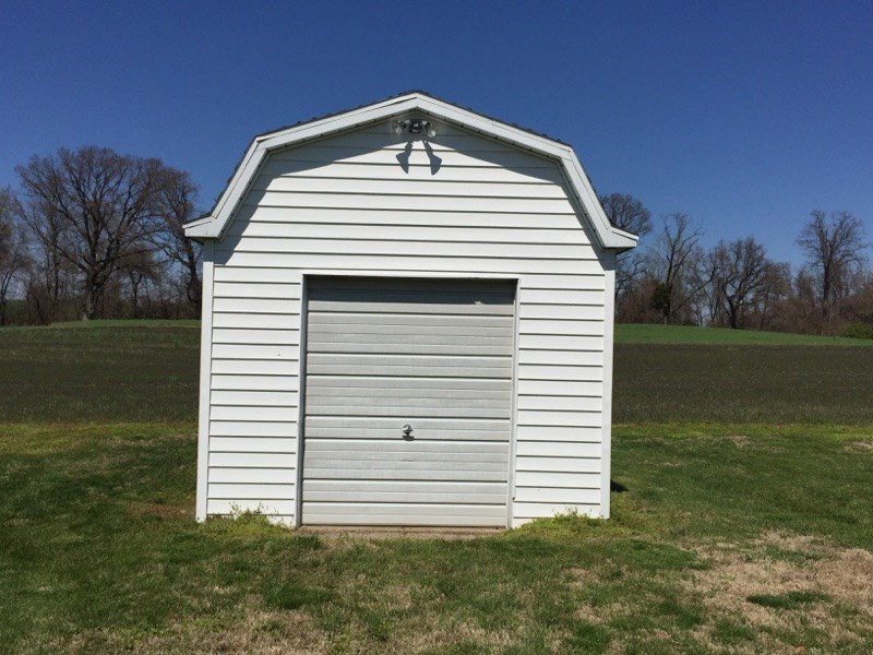 1902 Henry Sievers Road Vincennes, IN 47591 - Photo 5 of 5 Gallery Image 5