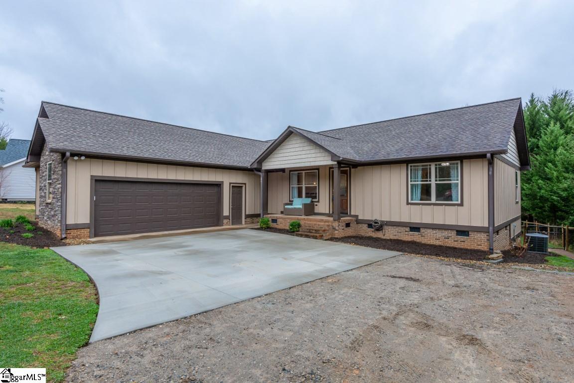 130 Good Road Landrum, SC 29356 - Photo 1 of 30