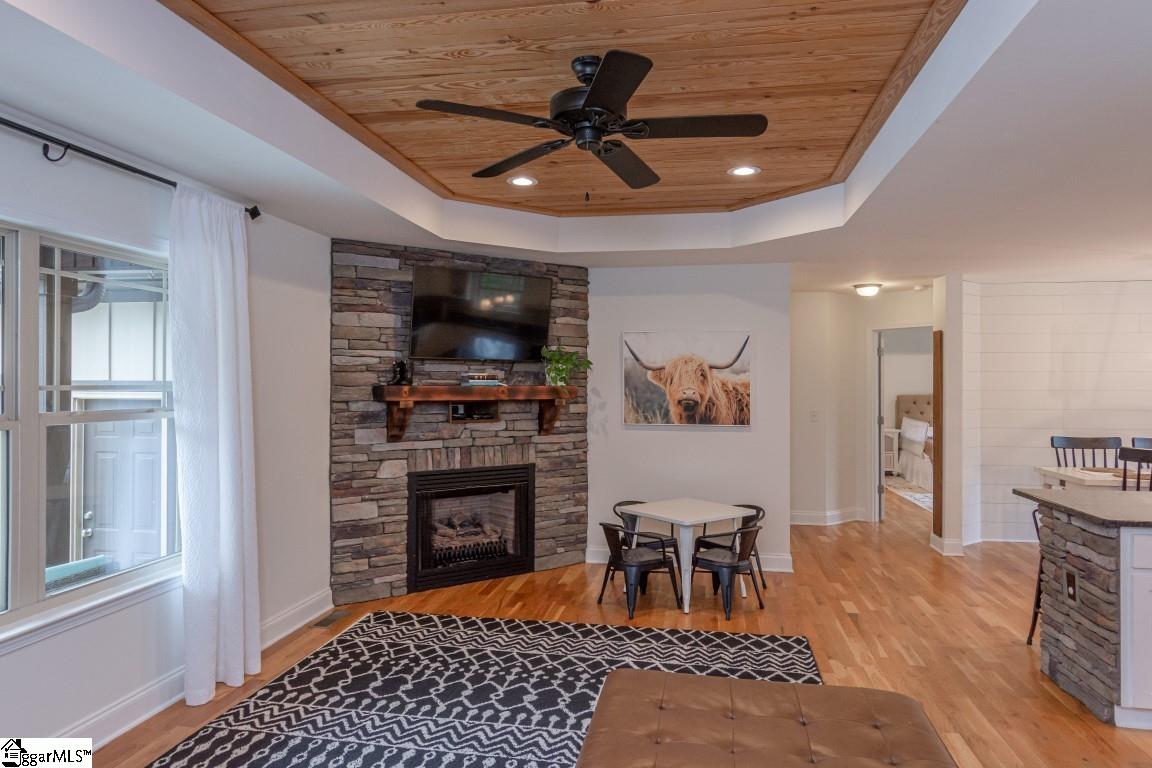 130 Good Road Landrum, SC 29356 - Photo 4 of 30