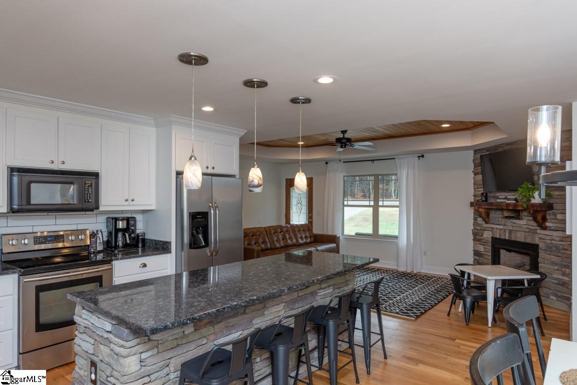 130 Good Road Landrum, SC 29356 - Photo 8 of 30