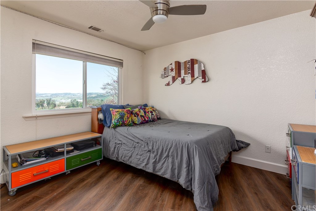 1290 Spanish Camp Road Paso Robles, CA 93446 - Photo 14 of 29