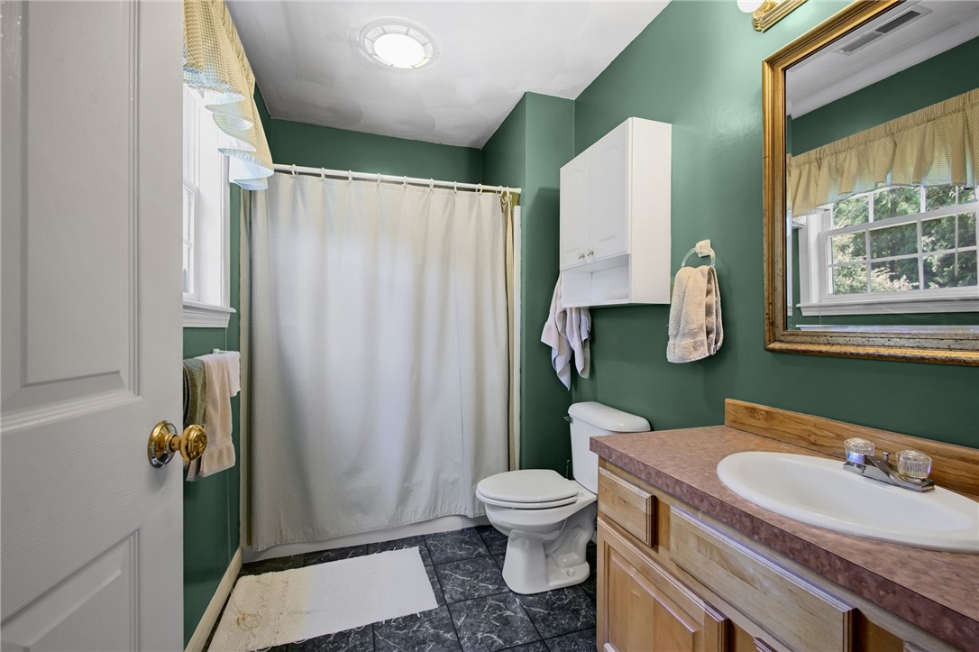 22 Apple Ridge Road Cumberland, RI 02864 - Photo 12 of 22 Gallery Image 12