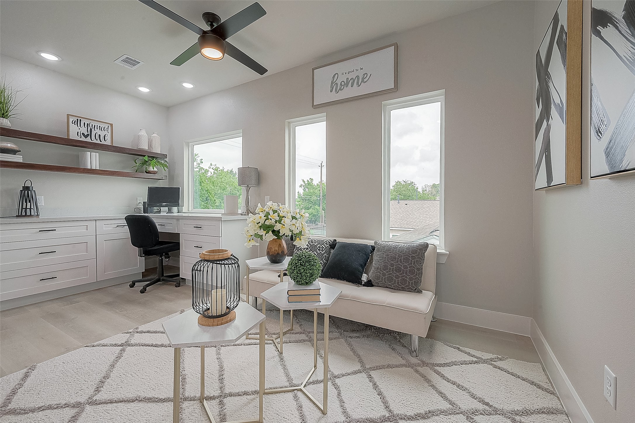 7108 St Augustine Street Houston, TX 77021 - Photo 17 of 21 a living room with furniture and white walls