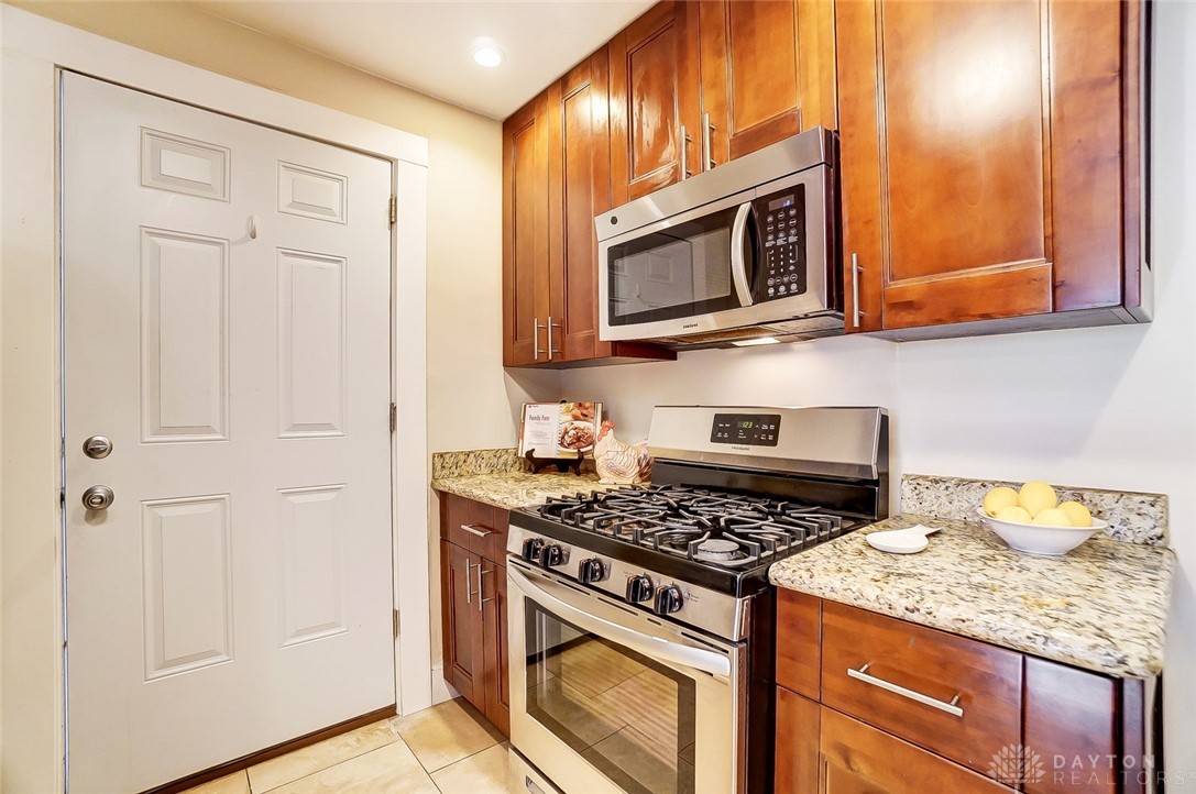 141 Englewood Road Springfield, OH 45504 - Photo 23 of 58 141 Englewood Rd