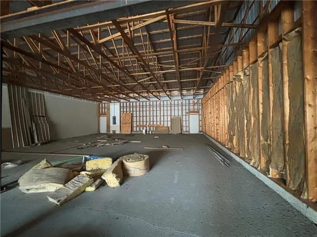 $1,500 | 1132 3rd Avenue, Ford City, PA 16226