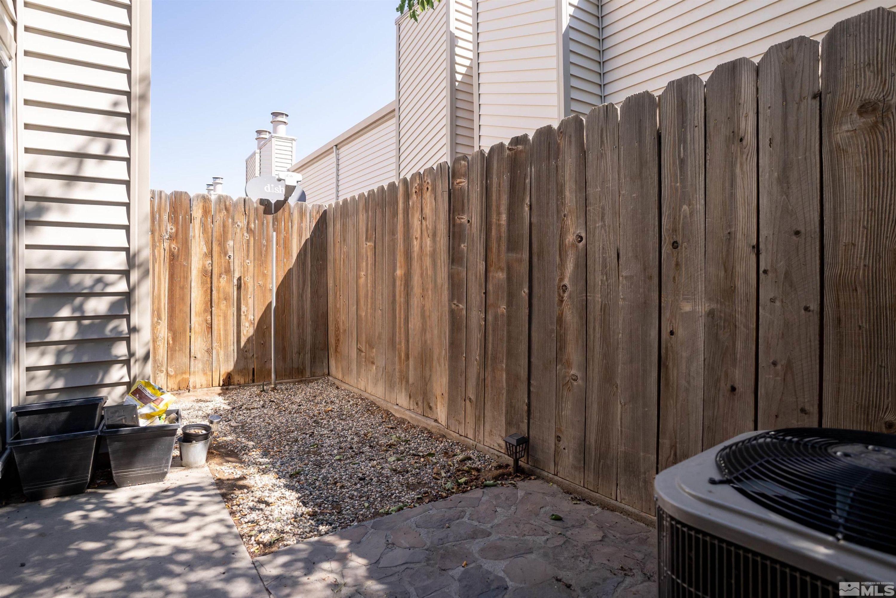 13864 Lear Boulevard Reno, NV 89506 - Photo 26 of 31 a view of a backyard with chairs