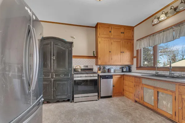 $487,000 | 24059 Highway 15, Hutchinson, MN 55350