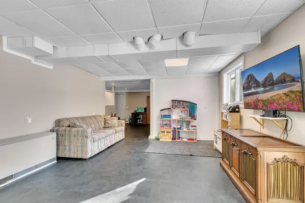 $487,000 | 24059 Highway 15, Hutchinson, MN 55350