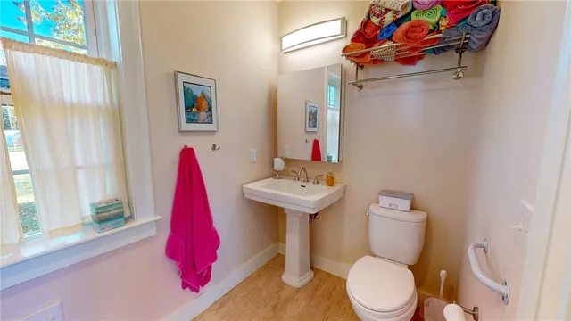 $599,000 | 11 High Street, Hopkinton, RI 02804