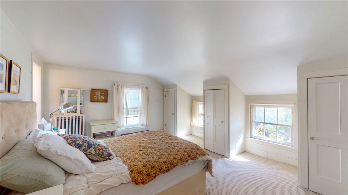 11 High Street Hopkinton, RI 02804 - Photo 23 of 39 Upstairs ensuite bedroom