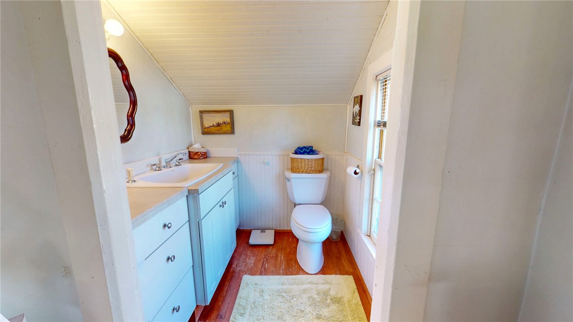 11 High Street Hopkinton, RI 02804 - Photo 27 of 39 Upstairs bathroom
