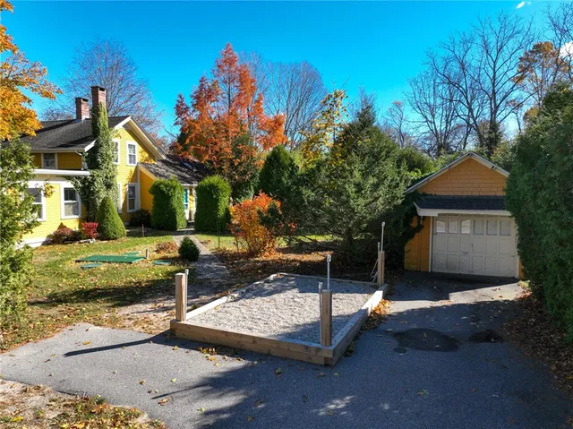 $599,000 | 11 High Street, Hopkinton, RI 02804