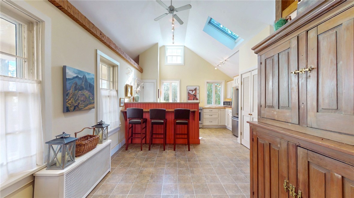 11 High Street Hopkinton, RI 02804 - Photo 10 of 39