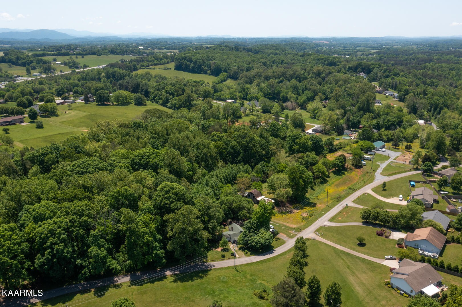3422 Clover Hill Ridge Road Maryville, TN 37801 - Photo 30 of 31 Gallery Image 30