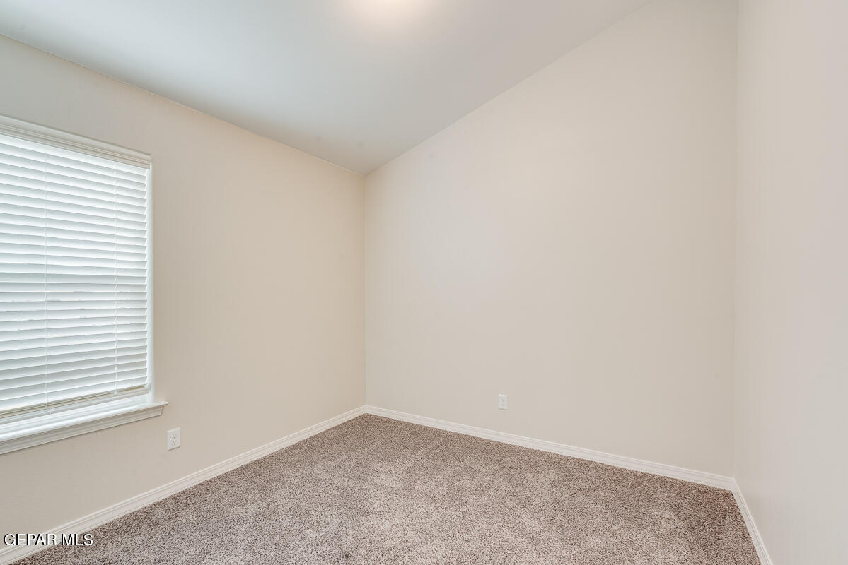 6062 Fall Ridge Santa Teresa, NM 88008 - Photo 15 of 21 14913 Tierra Haven-18