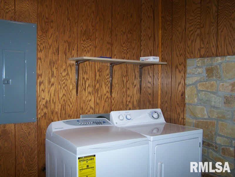 302 Park Park Ina, IL 62846 - Photo 12 of 22