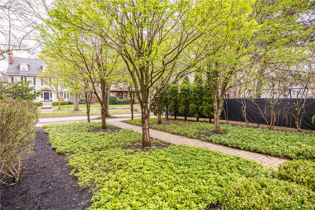 17 Sibley Place, Unit 3 Rochester, NY 14607 - Photo 40 of 40
