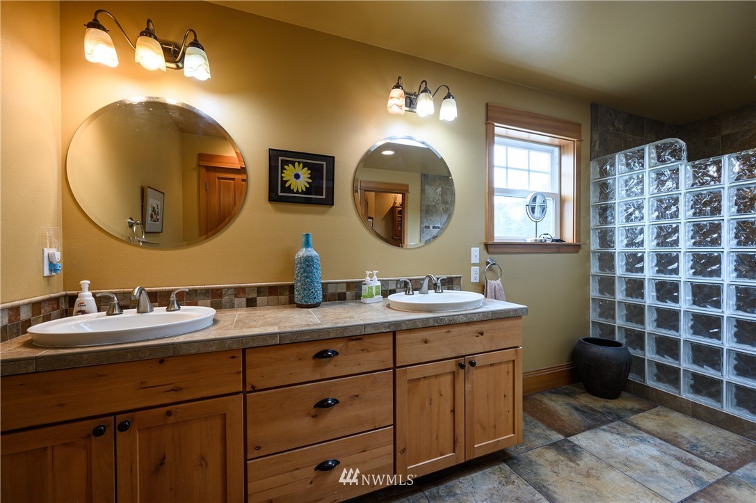 6506 Siper Road Everson, WA 98247 - Photo 14 of 40