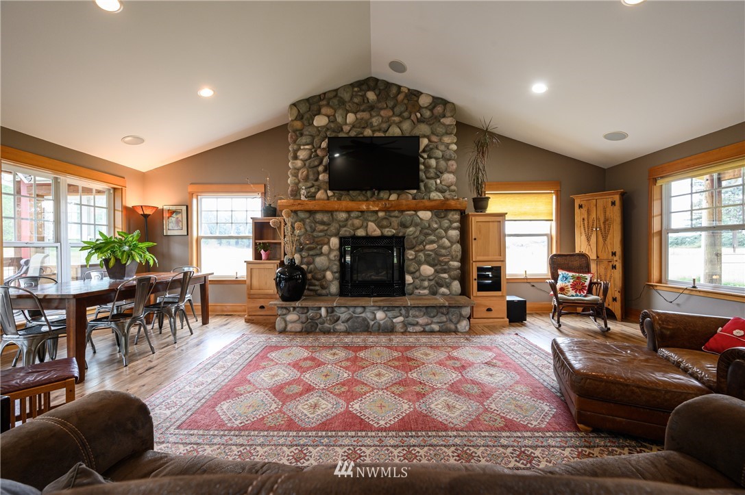 6506 Siper Road Everson, WA 98247 - Photo 8 of 40