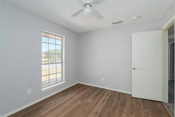 $2,400 | 5309 Heather Glen Drive, Garland, TX 75043