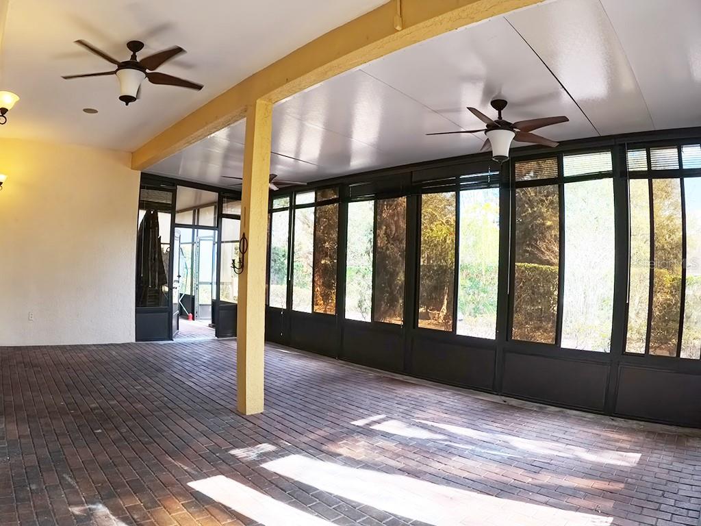 100 Flame Vine Way Groveland, FL 34736 - Photo 25 of 38