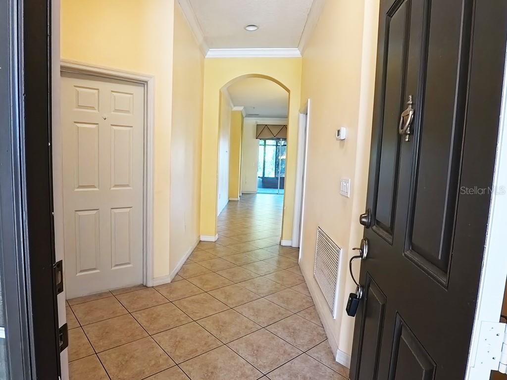100 Flame Vine Way Groveland, FL 34736 - Photo 4 of 38