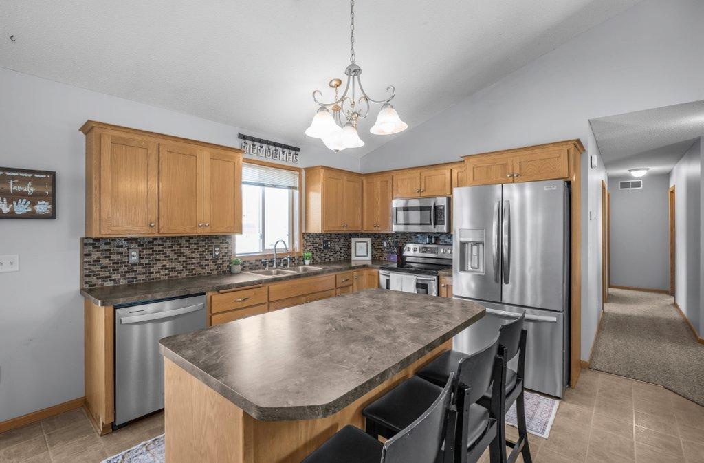 1036 Emerald Street Northeast Hanover, MN 55341 - Photo 3 of 23