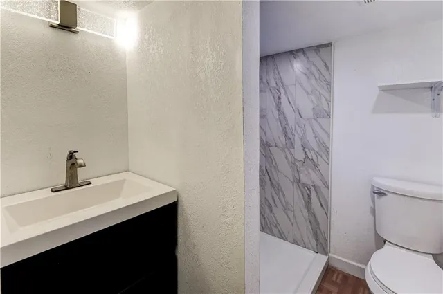 $139,900 | 5605 East 27th Terrace, Kansas City, MO 64128