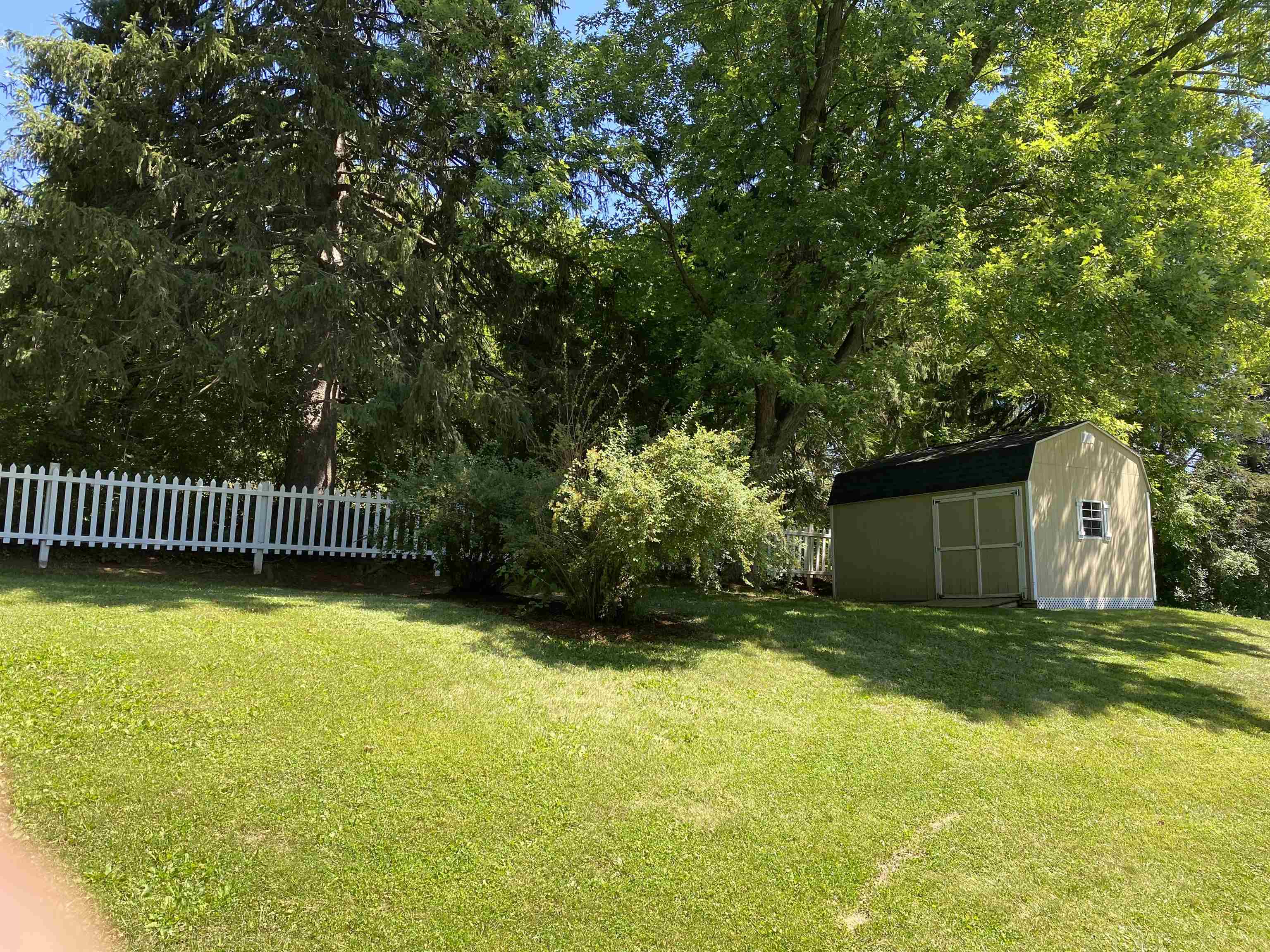 4258 Pleasant Hill Road Richfield, WI 53076 - Photo 29 of 31