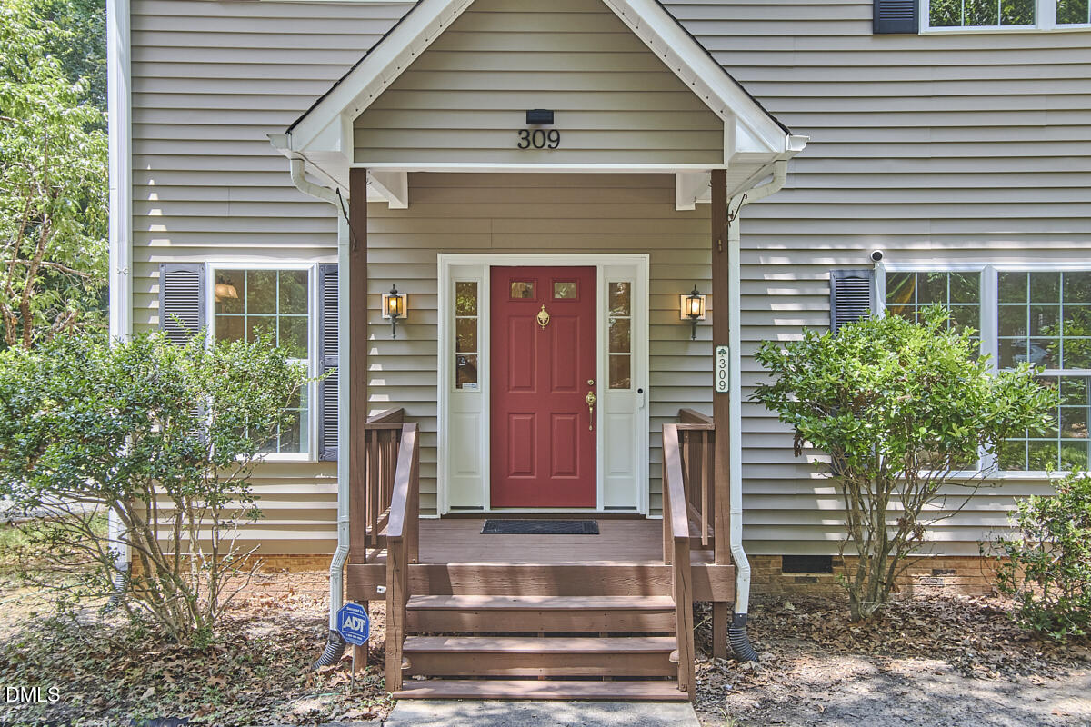 309 Blueridge Road Carrboro, NC 27510 - Photo 9 of 63 024