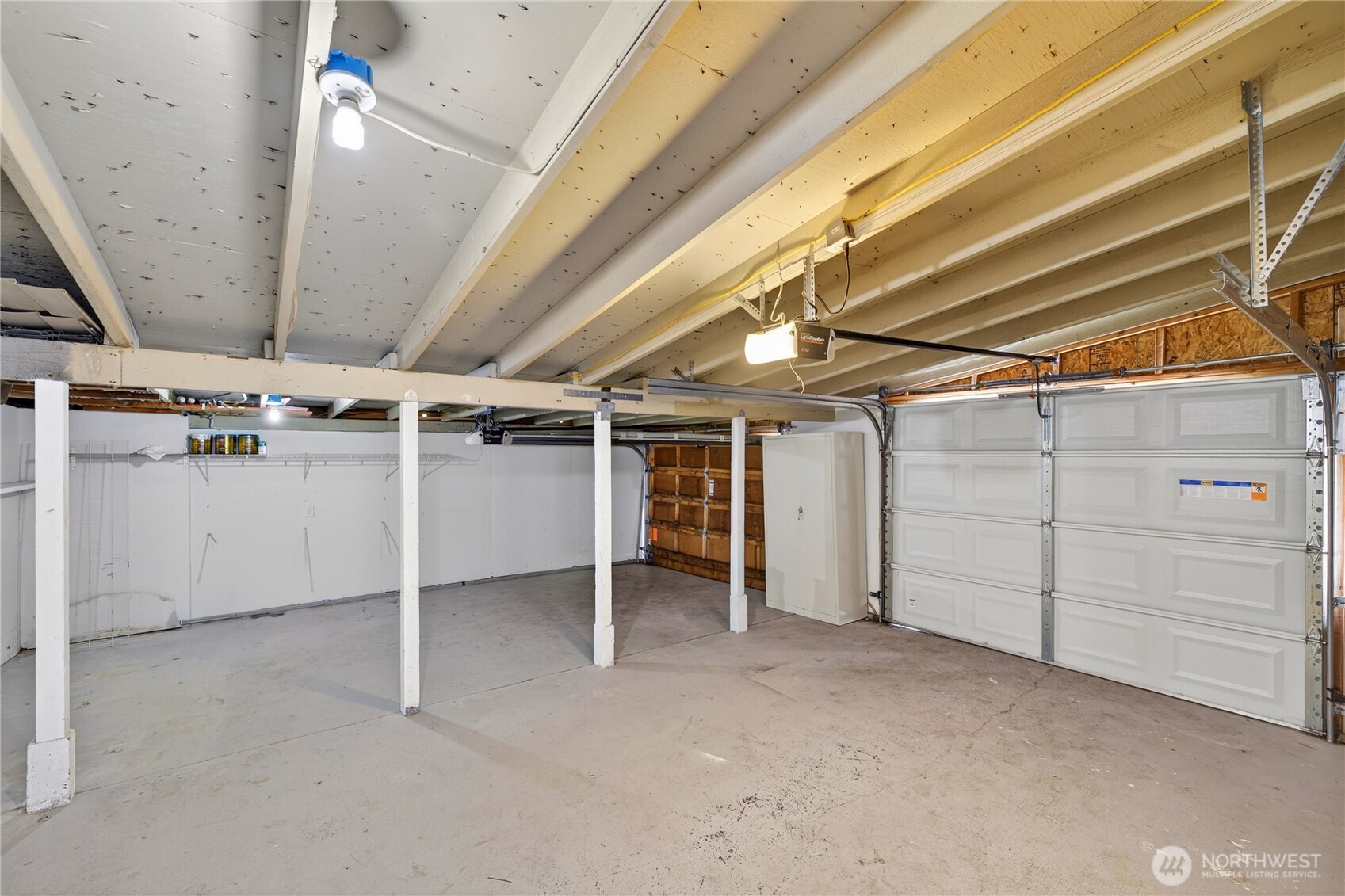 282 Southwest 10th Avenue Oak Harbor, WA 98277 - Photo 22 of 33