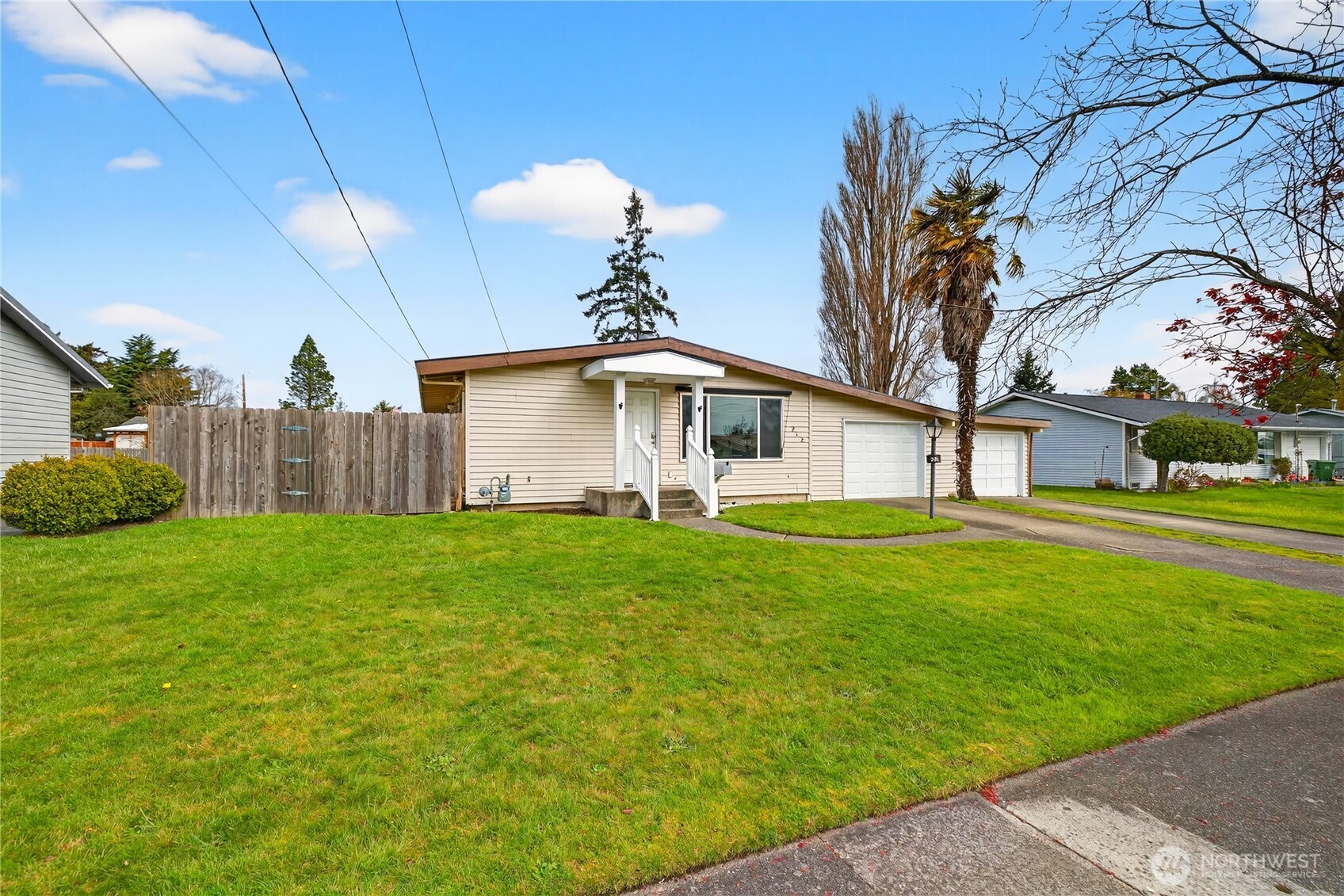 282 Southwest 10th Avenue Oak Harbor, WA 98277 - Photo 30 of 33 a view of a house with a backyard