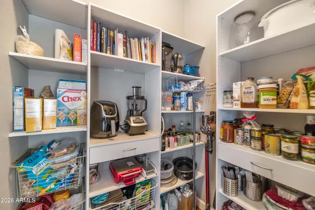 $1,100,000 | 190 East Louis Way, Tempe, AZ 85284