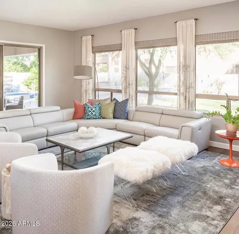 $1,100,000 | 190 East Louis Way, Tempe, AZ 85284