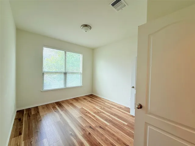 $2,100 | 1140 Yellow Iris Road, Leander, TX 78641