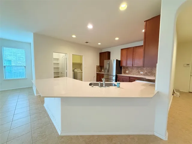 $2,100 | 1140 Yellow Iris Road, Leander, TX 78641