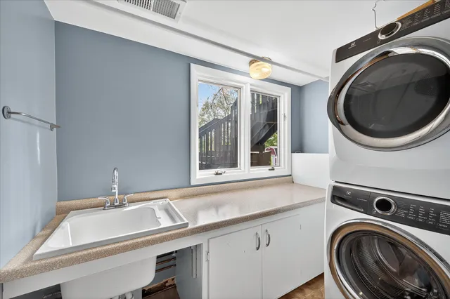 $478,950 | 5306 Fannon Avenue Southeast, Delano, MN 55328