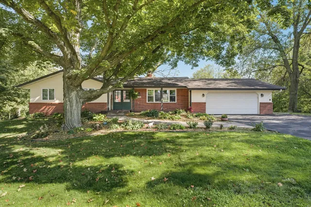 $478,950 | 5306 Fannon Avenue Southeast, Delano, MN 55328