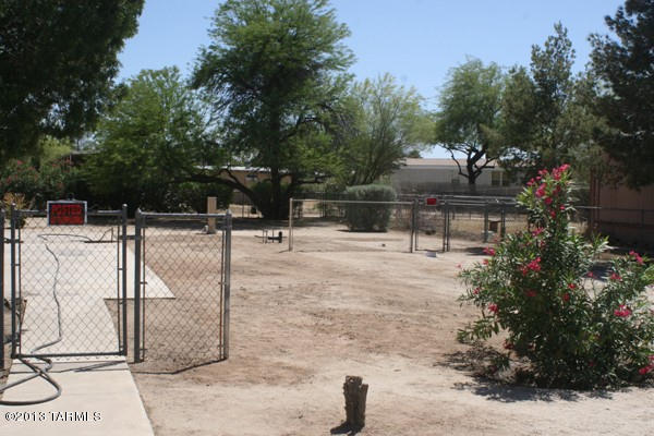 2731 West Curtis Road Tucson, AZ 85705 - Photo 1 of 4 Gallery Image 1