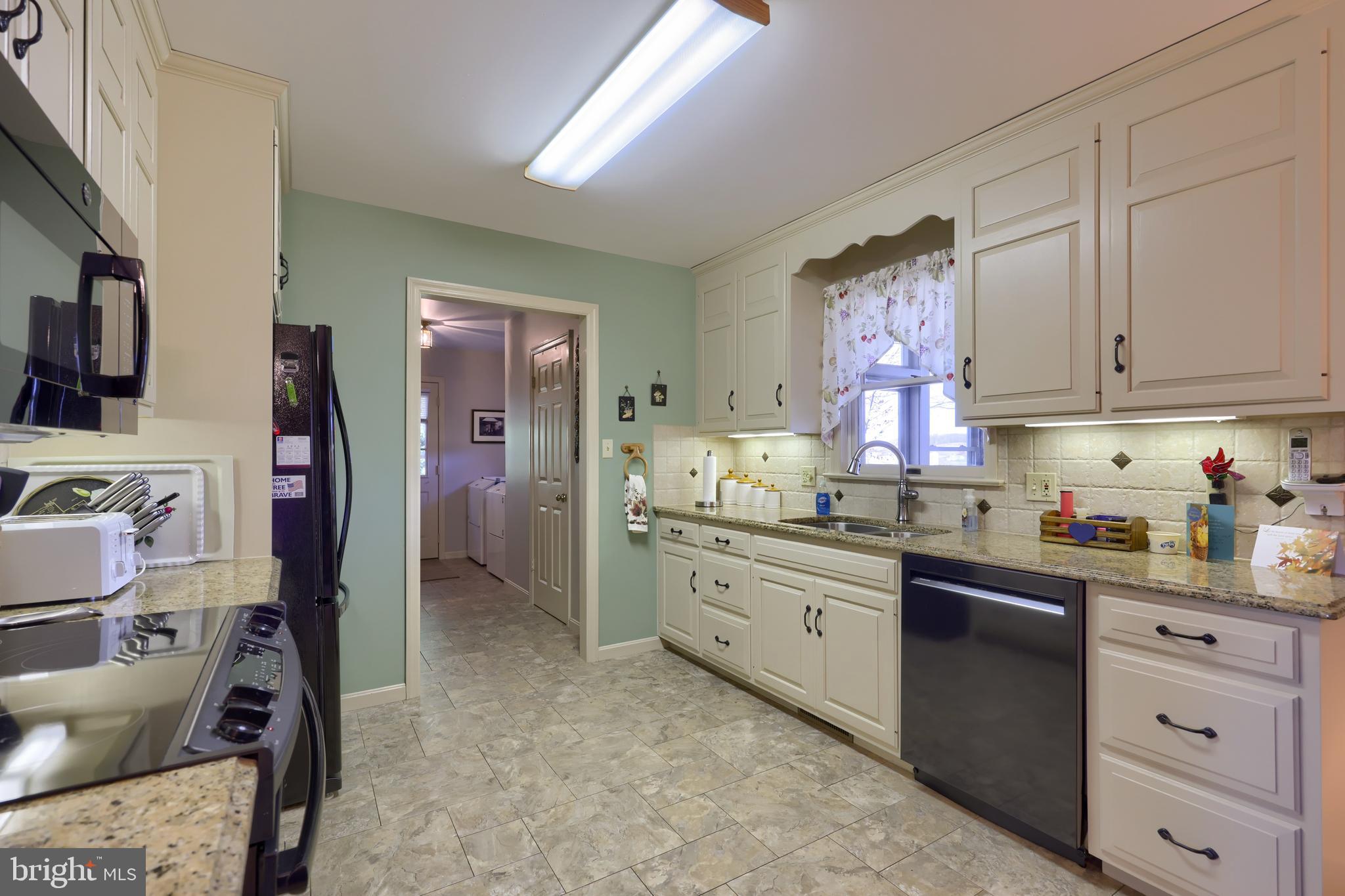 881 Stively Road Strasburg, PA 17579 - Photo 12 of 60 Gallery Image 12